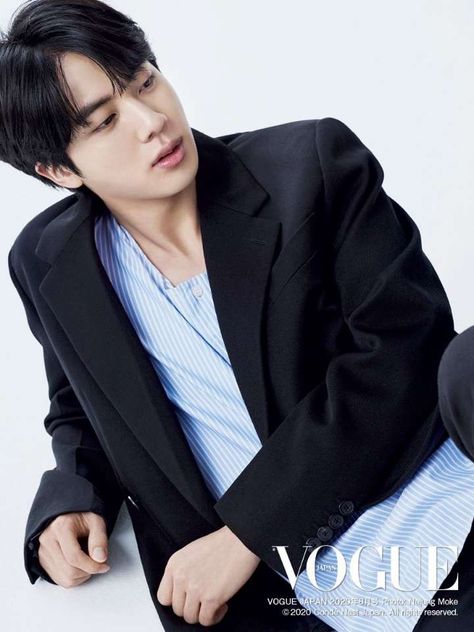 Jin Vogue, Kim Seokjin Photoshoot, Photoshoot Vogue, World Wide Handsome Jin, Bts Photoshoot, Vogue Photoshoot, Jin Wwh, Vogue China, Shared Folder