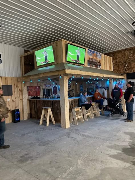 Garage Bar Ideas, Pole Barn Ideas, Diy Garage Organization, Home Bar Ideas, Pole Barn Garage, Diy Garage Bar, Garage Diy, Barn Shop, Diy Home Bar