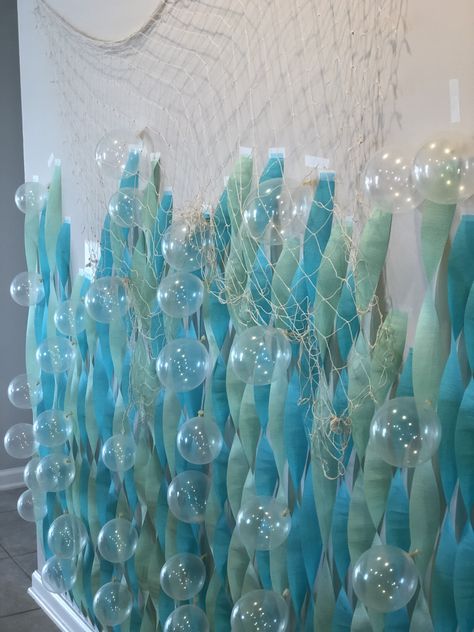 Under The Sea Decorations, Deco Ballon, Ocean Birthday Party, Mermaid Birthday Party Decorations, Mermaid Theme Birthday Party, Spongebob Party, Ocean Birthday, Spongebob Birthday, Sea Baby Shower