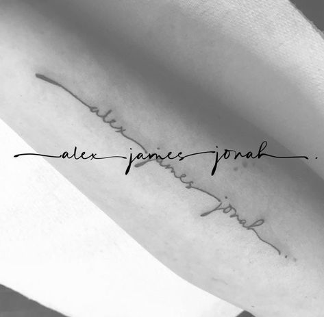 Tattoos Cursive Writing, Name Tattoos Fonts Ideas, Full Name Tattoos For Women, Minimalist Tattoo For Children, Name Tattoos On Back For Women, Name Tattoo For Daughter, Tattoo Of Husbands Name Ideas, Cursive Name Tattoos For Women, Three Names Tattoo