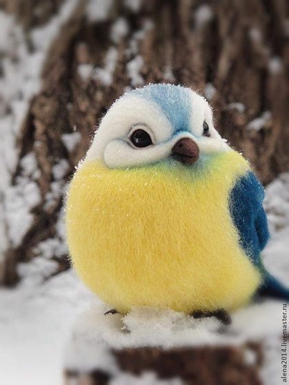 Felted Animals, Needle Felted Animals, Pretty Birds, For The Birds, Needle Felt, Yellow And Blue, Birds Of A Feather, Needle Felted, Felt Crafts