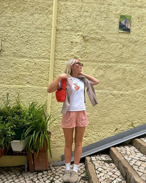 orange baby tee and boxer shorts outfit propaganda ft @sassysherwin 🍊 #independentfashion #slowfashionbrand #babytees #graphictshirt #sustainablefashionbrand Graphic Baby Tee Outfit, Boxer Shorts Outfit, Baby Tee Outfit, Baby Tees 90s, T Shirts Aesthetic, Funny Baby Tees, Tee Outfits, Aesthetic Baby, Graphic Tee Outfits