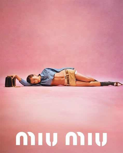 Tyrone Lebon, Lara Stone, Italian Fashion Brands, Style Français, Brand Campaign, Img Models, Miuccia Prada, Fashion Advertising, Oui Oui