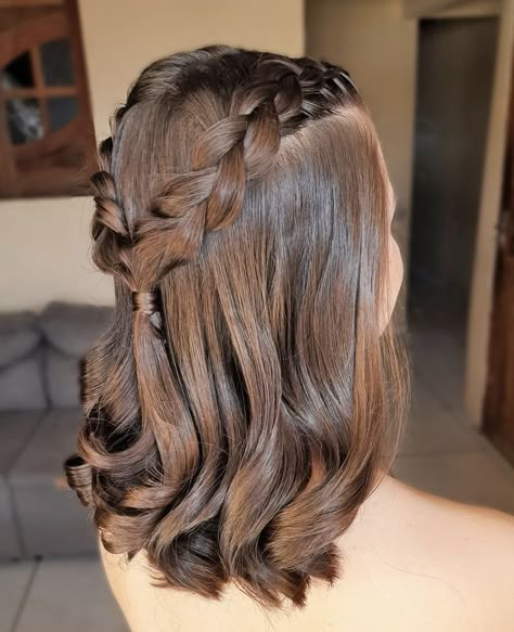 Short Hair Designs For Women, Hair Style On Saree, Traditional Hairstyle, Easy Hairstyles For Thick Hair, Front Hair, Open Hairstyles, Hairstyles For Layered Hair, Hairstyles For Thick Hair, Peinados Fáciles Para Cabello Corto