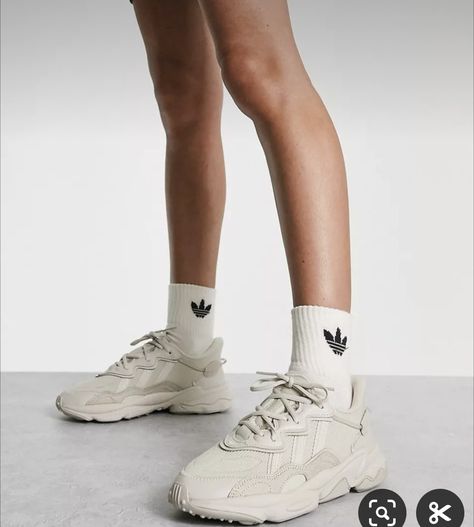 Adidas Ozweego Outfit Women, Adidas Ozweego Outfit, Ozweego Outfit Women, Adidas Chunky Sneakers, Bulky Sneakers, Nike Chunky Sneakers, Chunky Sneakers Women, Designer Sneakers Women, Adidas Originals Ozweego