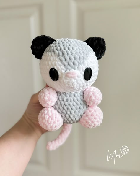 Free Possum Crochet Pattern, Crochet Possum Free Pattern, Crochet Possum, Opossum Crochet, Crochet Opossum, Knitting Business, Spooky Crafts, Animal Plushies, 2024 Inspiration