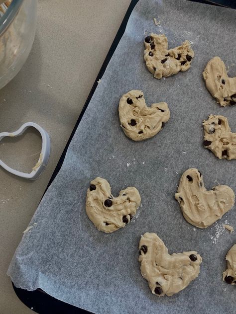 heart shaped cookies Baking Couple Aesthetic, Baking Asethic, Baking Together Aesthetic Couple, Baking Cookies With Boyfriend Pictures, Couples Baking Cookies, Couples Making Cookies, Baking With Boyfriend, Couple Baking Aesthetic, Couple Baking Cookies Together Aesthetic