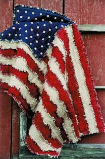 Flag Rag Quilt, American Flag Quilt, Rag Flag, Quilt Decor, Rag Quilt Patterns, Flag Quilt, Quilt Of Valor, Patriotic Quilts, Rag Quilts