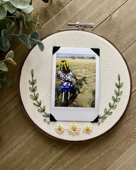 Embroidery For Polaroid, Embroidery With Photo Frame, Instax Embroidery Hoop, Polaroid Embroidery Hoop, Embroidery Hoop Polaroid Frame, Embroidery With Polaroid, Instax Embroidery, Polaroid Hoop, Cross Stitch Photo Frame