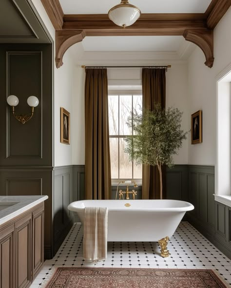 Master Bath Color Palette, Vintage Bathroom Design Ideas, Luxury Master Bath Design Ideas, Traditional Bathroom Floor, Farmhouse Bathroom Ideas Modern, Modern Luxury Farmhouse, English Country Bathroom, Modern Farmhouse Master Bath, Guest Bathroom Ideas