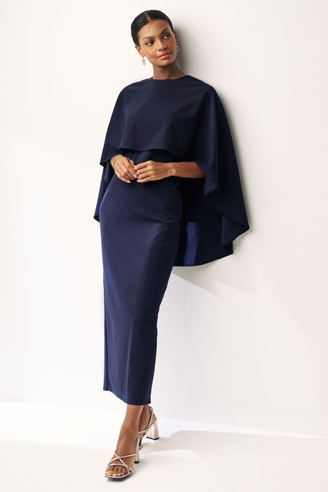 Modest Feminine Style, Yacht Outfit, Royal Couture, Winter Cocktail, Blue Cape, Autumnal Wedding, Look Office, Cape Gown, Graduation Party Dresses