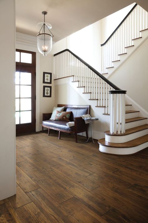 While dark hardwood flooring has a special beauty of all of its own and it has been fashionable for a while now, it’s likely to fade out in favourability. Trend is going towards lighter woods such as natural oak. Learn more! #HARDWOODFLOORS #WOODENFLOORING #DARKFLOORS Dark Hardwood Bedroom, Traditional Decor Bedroom, Wooden Floors Living Room, Wood Flooring Ideas, Wood Floor Stain Colors, Wood Floor Colors, Hardwood Floor Colors, Wood Floor Design, Solid Hardwood Flooring