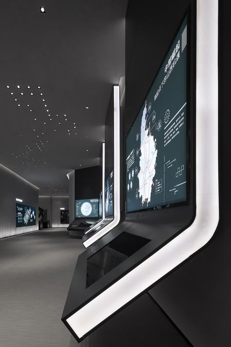 Museum Exhibition Design, Futuristic Aesthetic, Futuristic Interior, Exhibition Booth Design, Pfp Aesthetic, Aesthetic White, Exhibition Booth, Acropolis, Futuristic Technology