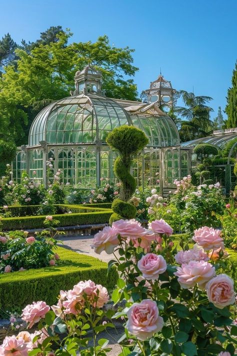 Garden With Flowers Aesthetic, Beautiful Garden Aesthetic, Aesthetic Garden House, Victorian Garden House, Home Gardening Ideas Flowers, Victorian Forest House, House With Garden Aesthetic, Good Bloxburg Houses, Garden Of Flowers Aesthetic