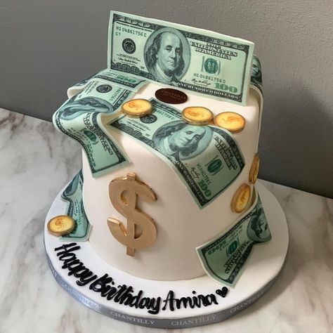 Mary Shane Delos Reyes on Instagram: "#money #cake #dollarbills #gold #coin #birthday #cakedesign #cakesofinstagram" Dollar Bill Cake, Money Birthday Cake, Cake Design For Men, Cake Designs For Kids, Cake For Boyfriend, 25th Birthday Cakes, Instagram Money, Birthday Cake For Husband, Decorating Frosting