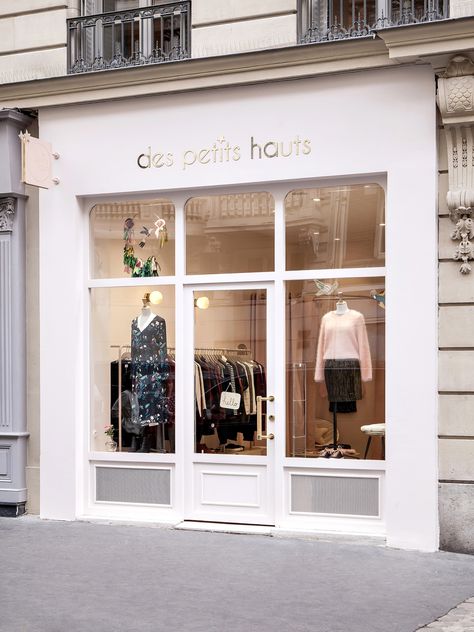 “We love to work with pale pink in our interior projects and outside as well,” says Hélène Pinaud and Julien Schwartzmann of design firm Heju. “We used Farrow & Ball’s Setting Plaster on the façade of our latest shop project in Paris . It’s soft, bright, and matches the Haussmann stone perfectly.” Fashion Shop Interior, Store Exterior, Clothing Store Interior, Clothing Store Design, Store Design Boutique, Storefront Design, Boutique Decor, Shop Window Design, Shop Front Design