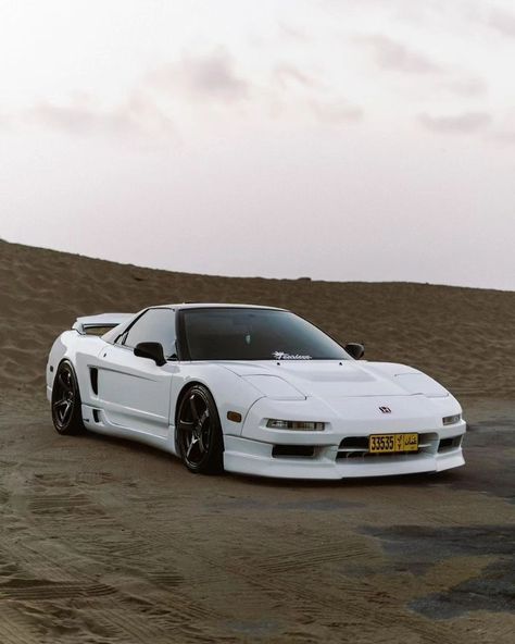 NSX Honda Acura JDM | ▁ ▂ ▃ ▄ ▅ ▆ █ 100 %⬛🐜 (@jdmpoacher )ⓉⒽⒺ 🅲🆁🅴🆆 ★★★★★★★★★★★★★ 𝑡ℎ𝑒 𝑡𝑒𝑎𝑚🖇️ ███████████████████████████ … | Instagram Nsx Acura, Nsx Honda, Car Sport, Jdm Honda, Lexus Is300, Drifting Cars, Getaway Car, Acura Nsx, Street Racing Cars