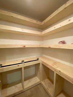 Cabinet Organizer Ideas, Diy Pantry Shelves, Pantry Redo, Pantry Renovation, Pantry Closet Design, Pantry Layout, House Pantry, A Lot Of Food, Pantry Laundry