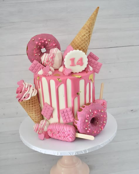 Joannette Martinez on Instagram: “Sweet Cake . . . . . . #buttercreamcake #cakedecorating #sweetcake #dessertcake #themecake #cakes #cakeideas #cakeinspo #cakedecorator…” Pink Candy Birthday Cake, Candyland Cake Ideas, Candy Land Smash Cake, Candyland Theme Cake 1st Birthdays, Pastel Candyland Cake, Candy Theme Cake, Candyland 2 Tier Cake, Donuts Cake, Ceramica Ideas