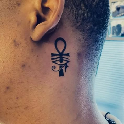 Ankh And Eye Of Horus, Eye Of Ra Tattoo, Eye Of Horus Tattoo, Wolf Tattoo Forearm, Egyptian Tattoos, Egyptian Eye Tattoos, Ankh Tattoo, Third Eye Tattoos, Horus Tattoo