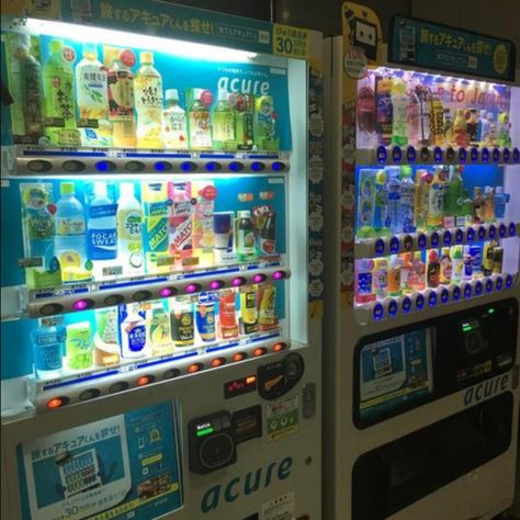 Cruel Summer Aesthetic, Japan Tokyo Aesthetic, Vending Machines In Japan, Food Vending Machines, Soda Machine, Futuristic World, Japan Icon, Tokyo Aesthetic, Japanese Dining