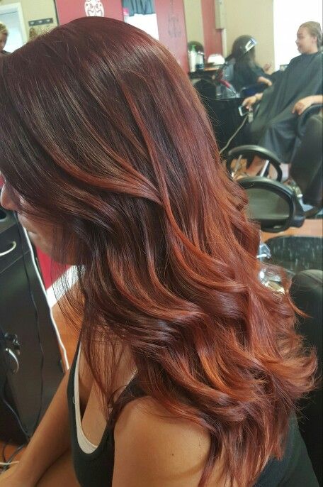 Red balayage Redhead Facts, Brunette Medium, Winter Hair Colors, Rambut Brunette, Red Ombre Hair, Magenta Hair, Fall Hair Color Trends, Ferrari Red, Color Highlights