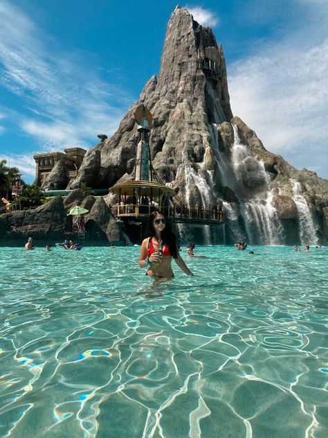 Volcano Bay Orlando, FL Volcano Bay Pictures, Volcano Bay Picture Ideas, Volcano Bay Universal Pictures, Volcano Bay Aesthetic, Volcano Bay Universal, Holiday Inspo Pics, Volcano Bay Orlando, Zepeto Wallpaper, Universal Outfits