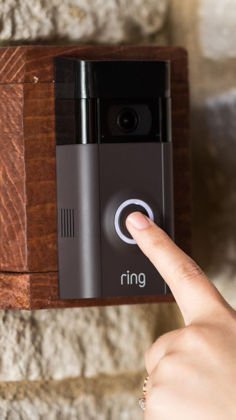 A simpler design helps Ring's Video Doorbell 2 shine - CNET Wedding Ring Tattoo, Ring Video Doorbell, Best Home Security, Doorbell Camera, College Apartment Decor, Ring Video, Ring Bearer Outfit, Home Selling Tips, Ring Doorbell