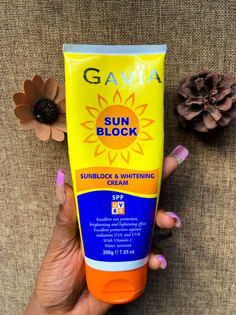 Review of Gavia Sunblock and Whitening Cream SPF 60 - A Dash of Iruoma Sun Block Cream, Sun Block, Sun Cream, Mineral Sunscreen, Whitening Cream, Medical School, Care Routine, School Stuff, My Friend