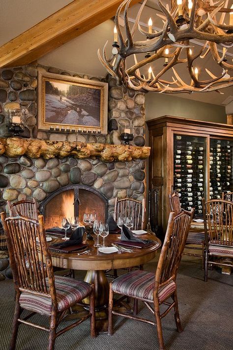 RUSTY PARROT LODGE & SPA JACKSON, WYOMING, USA, Wild Sage Restaurants Near Me, Romantic Restaurants, Jackson Wyoming, Yellowstone Park, Small Luxury Hotels, Romantic Restaurant, Fun Places To Go, Countries To Visit, Luxury Retreats