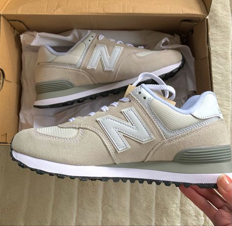 Cream white New Balance 574 Cream, Cream New Balance Shoes, Cream Shoes, White Balance, New Balance 574, New Balance Shoes, New Balance Sneaker, Cream White, Dream Closet