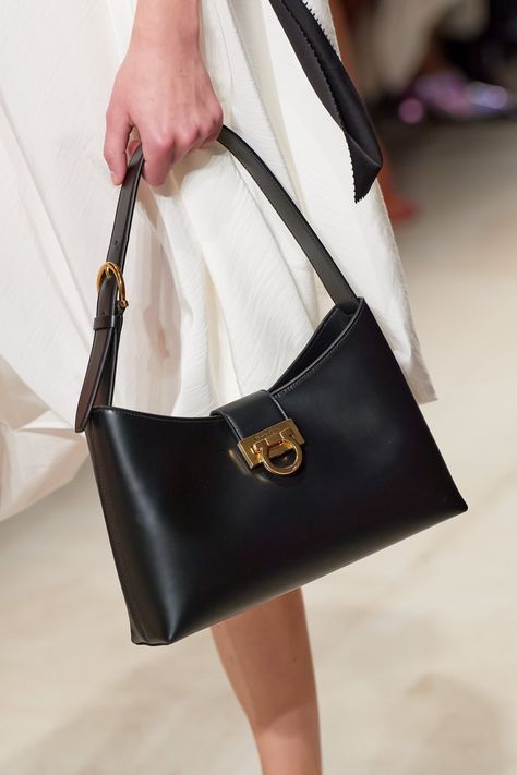 Hand Bags Ideas, Ferragamo Bag, Salvatore Ferragamo Bags, Bags Ideas, Perfect Handbag, Milano Fashion Week, Handbag Heaven, Fancy Bags, Hermes Bags