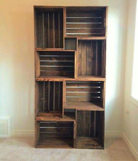 Posibles próximas creaciones Cheap Bookshelves, Crate Bookshelf, Diy Crate, Diy Rustic Home, Decor Ikea, Bookshelves Diy, Diy Holz, Kraf Diy, Wood Crates