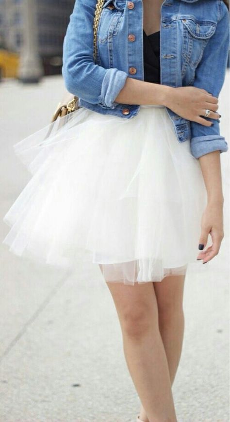 Tutu skirt outfit