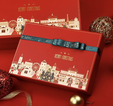 New Year Hamper Ideas, Christmas Box Packaging Design, Christmas Design Ideas Creative, Christmas Box Design Packaging, Christmas Packaging Design Inspiration, Christmas Package Design, Christmas Food Packaging, Christmas Box Design, Christmas Gift Box Design