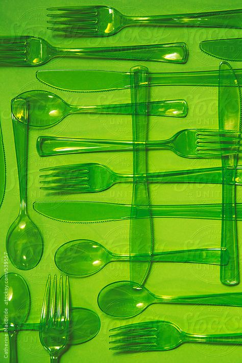 Green Inspiration, Mean Green, Plastic Cutlery, Rainbow Aesthetic, Green Photo, Green Theme, Simple Green, Wallpapers Iphone, Green Rooms