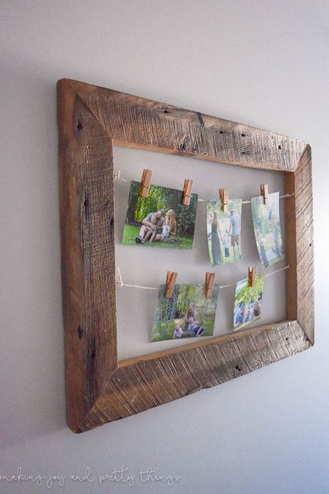 DIY Rustic Photo Display made of barnwood for a unique way to display personal and family photos. Easy DIY project to add some farmhouse style to your home Rustic Photo Display, Barnwood Ideas, Barnwood Projects, Barn Wood Ideas, Diy Photo Display, Photo Display Ideas, Farmhouse Diy Projects, Barn Wood Picture Frames, Rustic Picture Frames