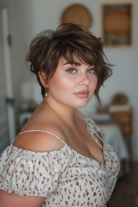 40 Beautiful Hairstyles For Fuller Faces That Will Enhance Your Natural Beauty Pixie Hairstyles Plus Size Round Faces, Natural Beauty Face Women, Full Face Hairstyles, Short Hairstyle Women Chubby Face, Plus Size Pixie Cut, Chubby Short Hair, Short Haircut For Chubby Face Plus Size, Haircuts For Double Chin Women, Short Hair Fat Face