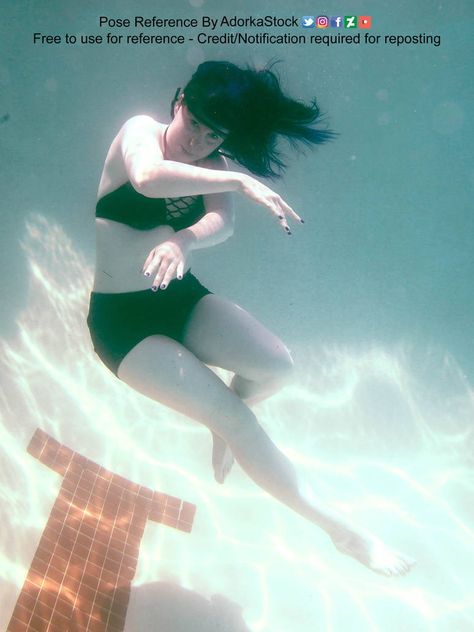 Poses Underwater, Underwater Reference, Floating Underwater, Random Poses, Anatomy Studies, Mermaid Pose, Life Drawings, Reference Pose, Dynamic Pose