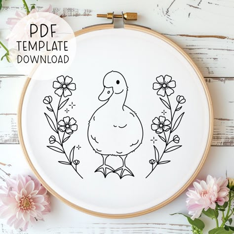 Animal Hand Embroidery Designs, Embroidery Nature Patterns, Hand Embroidery Patterns Free Templates Folk Art, Cute Embroidery Animals, Cottagecore Embroidery Pattern, Farm Embroidery Patterns, Duck Embroidery Design, Small Embroidery Ideas Easy, Embroidery Printable Patterns