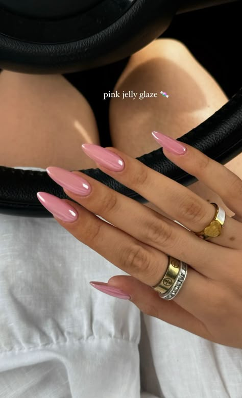 Nails With Pink, French Tip Press On Nails, Nail Design Inspiration, Nail Studio, Nail Art Galleries, Artist Life, Nail Tutorials, Nail Trends, Nail Artist