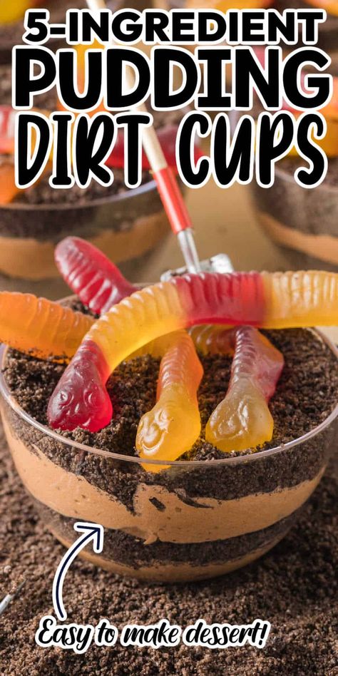 Oreo Cookie Dirt Cup pudding Parfaits are an easy-to-make dessert that both kids and adults will love. Layers of chocolate pudding, crushed Oreo cookies, and then topped with gummy worms this dirt cup recipe is so easy to make. Everyone will love it when you make this Dirt Cup Pudding Parfaits Recipe. Easy Dirt Cups, Oreo Dirt Cups Recipe, Dirt Cup Recipe, Oreo Dirt Cups, Dirt Cake Cups, Dirt Cups Dessert, Dirt Pudding Recipes, Oreo Dirt Pudding, Dirt Recipe