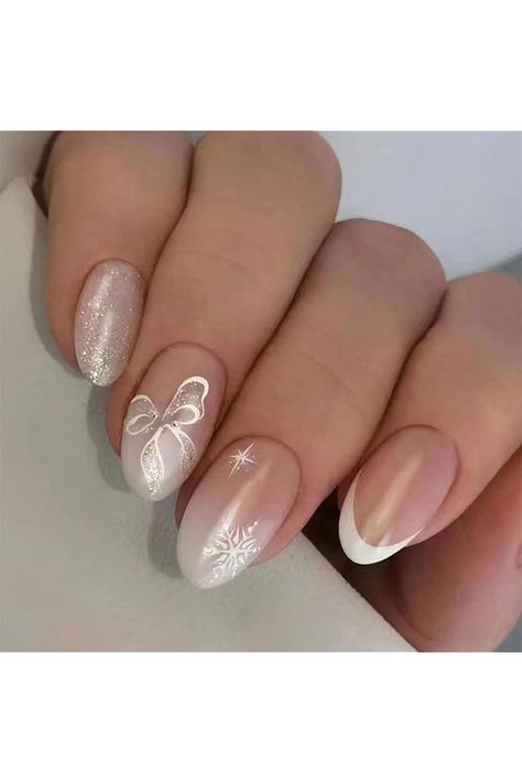 24 Pcs White French Press on Nails Short Square - Christmas Fake Nails Press Ons Bow Snowflake False Nail Tips with Glitter Powder Design Glue On Nails Artificial Acrylic Nail Kit for Women Manicure Nail Noel, Fake Acrylic Nails, Fake Nails White, Nagel Tips, Christmas Nails Acrylic, Xmas Nails, French Tip Nails, Artificial Nails, Nail Accessories