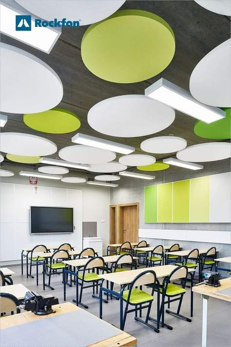 Interesting School Design, Classroom Interior Design Modern, Modern School Interior Design, Modern School Design Interiors, School Lighting Design, Class Design School, Primary School Interior Design, Primary School Interior, School Interior Design Classroom