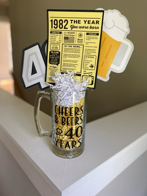 Centerpiece for party tables Beer Centerpieces, Garden Bday Party, 100th Birthday Party Decorations, 40 Birthday Ideas, Centerpiece For Party, 40th Birthday Centerpieces, 24th Birthday Party, Cheers And Beers To 40 Years, Beer Birthday Party