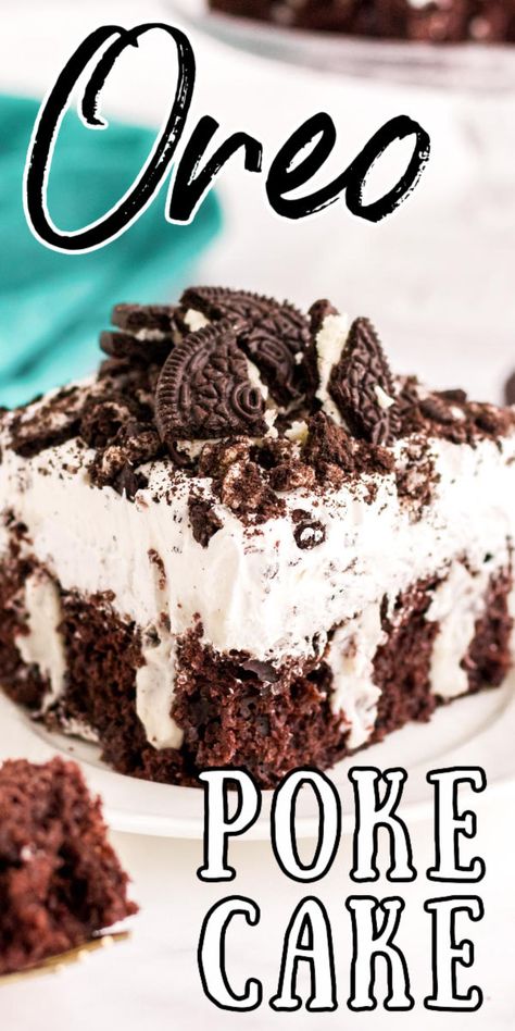 Oreo Poke Cake Recipe, Oreo Poke Cake, Fluffy Cookies, Cookies And Cream Frosting, Pudding Poke Cake, Fabulous Desserts, Oreo Pudding, Poke Cake Recipes, Poke Cakes