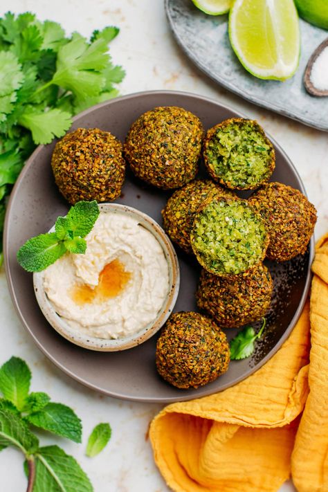 This Middle Eastern-inspired falafel is moist and fluffy on the inside, super crispy on the outside, and packs a ton of fresh herbs! This vegan falafel is the most delicious I have ever tasted! #falafel #vegan #lebanese Vegan Falafel Recipe, Salad Inspiration, Falafel Recipe, Dry Chickpeas, Simple Green Salad, Falafels, Vegan Yogurt, Lebanese Recipes, Healthy Salad