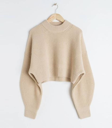 & Other Stories Cropped Wool Blend Sweater Front Roe, Louise Roe, Cropped Knit Sweater, Beauty Lifestyle, Running Clothes, Beige Sweater, Sweater Pullover, Cool Sweaters, Wool Blend Sweater