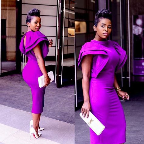 Rocking Single Colour Aso Ebi Full Gown. @pam_madlala amillionstyles Arabian Prom Dress, Aso Ebi Style, Purple Cocktail Dress, Afrikaanse Mode, Cheap Dress, Cocktail Dress Prom, Evening Gown Dresses, Scuba Dress, Dress Ring