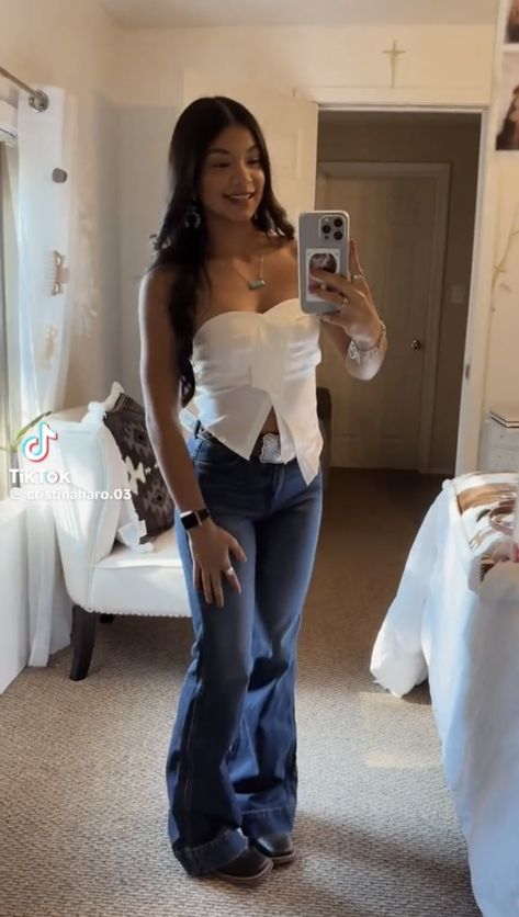 Vaquera Outfit Couple, Flare Jeans With White Shirt, Buckle Womens Outfits, Quinceanera Outfit Guest Casual Jeans, Ivan Cornejo Outfits Ideas Concert, Quince Fit Ideas, Ramon Ayala Concert Outfit, Vaquera Outfit Mexican Casual, Going To A Quince Outfit